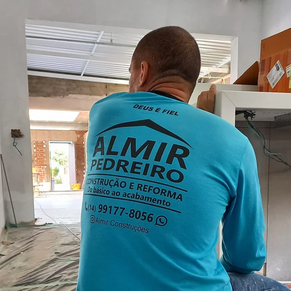 Almir Pedreiro