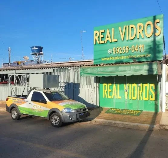 REAL VIDROS BOX
