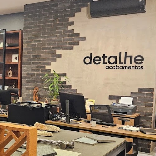 Detalhe Acabamentos